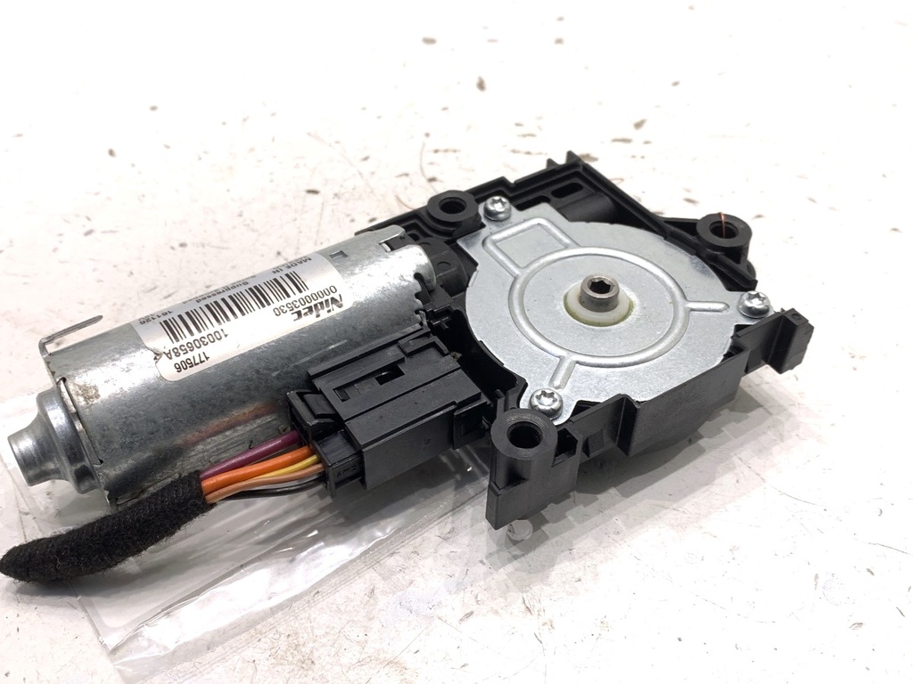 [STARK-860863] Motor de techo solar FORD USA ESCAPE III 2.0 Ecoboost 179 kW 2012-2019