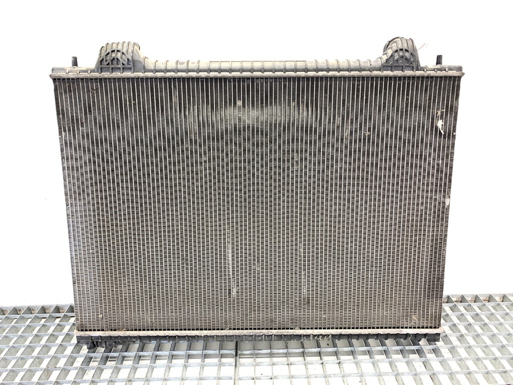 [STARK-848979] Radiador de agua JAGUAR F-PACE (X761) 2.0 TD4 120 kW 2017-2022