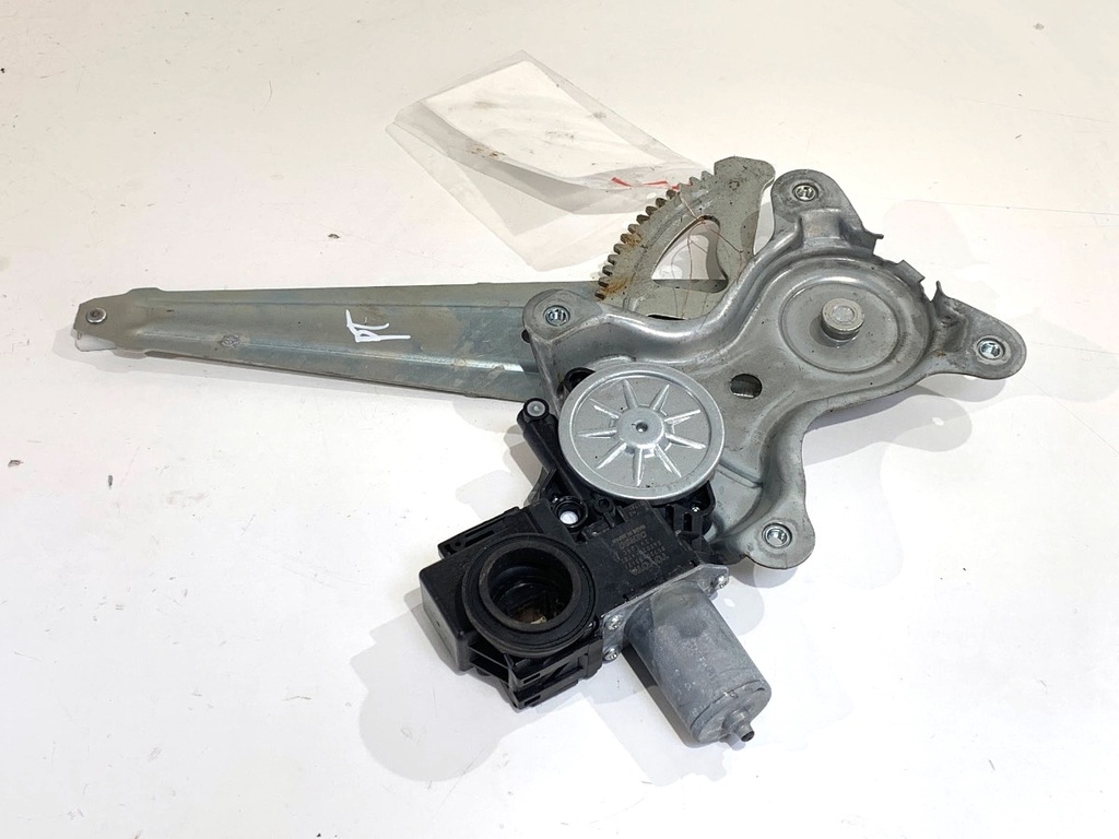 [STARK-862486] Elevador de ventanilla trasera derecho LEXUS IS III (_E3_) 2013-2022