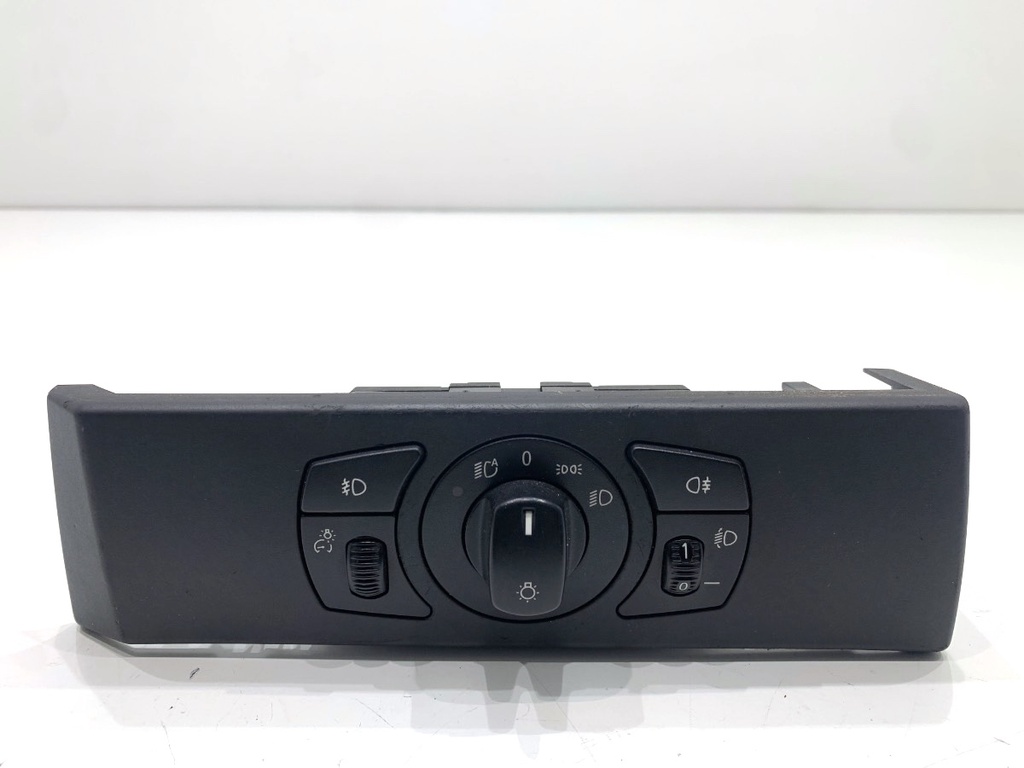 [STARK-864996] Interruptor de luces BMW Serie 5 Touring (E61) 2004-2010