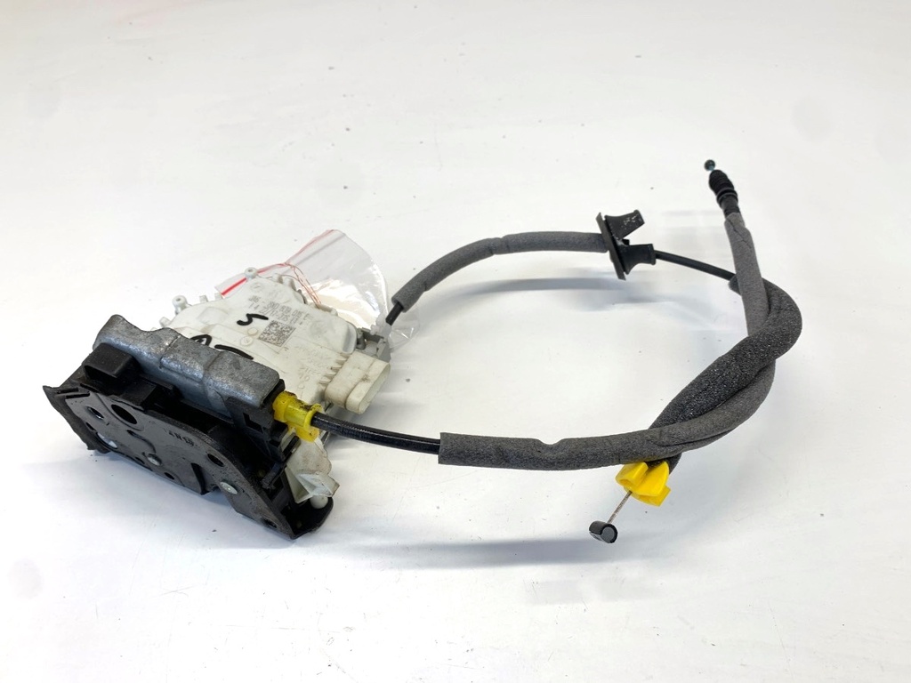[STARK-873227] Cerradura de puerta trasera derecha Audi A4 Allroad B9 (8WH, 8WJ) 2.0 TDI quattro 2016-2022