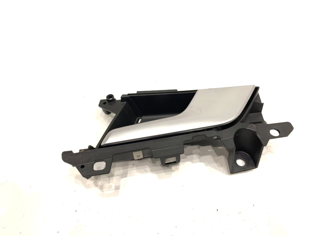 [STARK-873269] Tirador interior de puerta trasera derecha Audi A4 Allroad B9 (8WH, 8WJ) 2016-2022