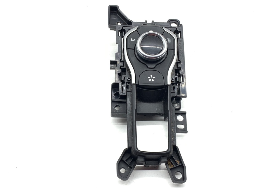 [STARK-875278] Panel de control de radio Renault Talisman (LP_) 2015-2022 1.6 TCe 150