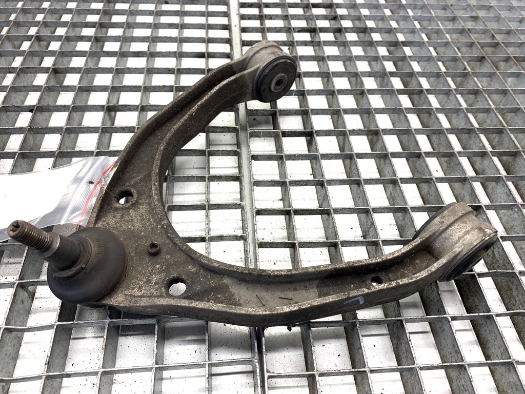 [STARK-878965] Aleta delantera izquierda VW Touareg (7LA, 7L6, 7L7) 2002-2013