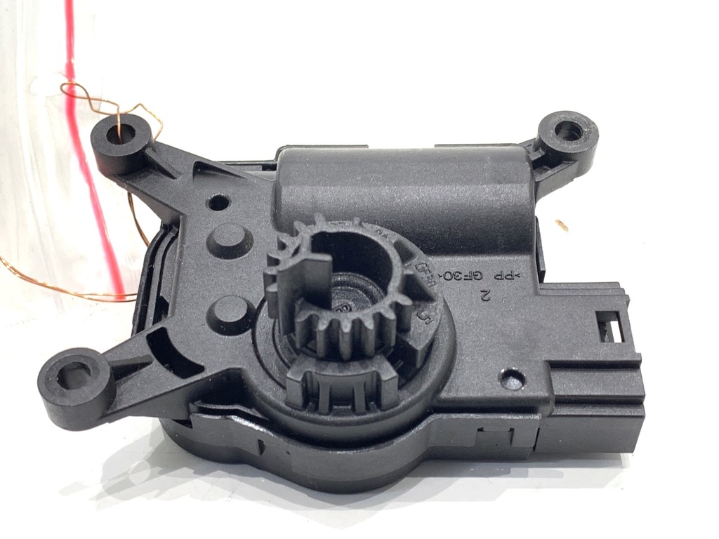 [STARK-883907] Resistencia calefactora SEAT Leon (5F1) 2.0 Cupra 221 kW 2017-2022