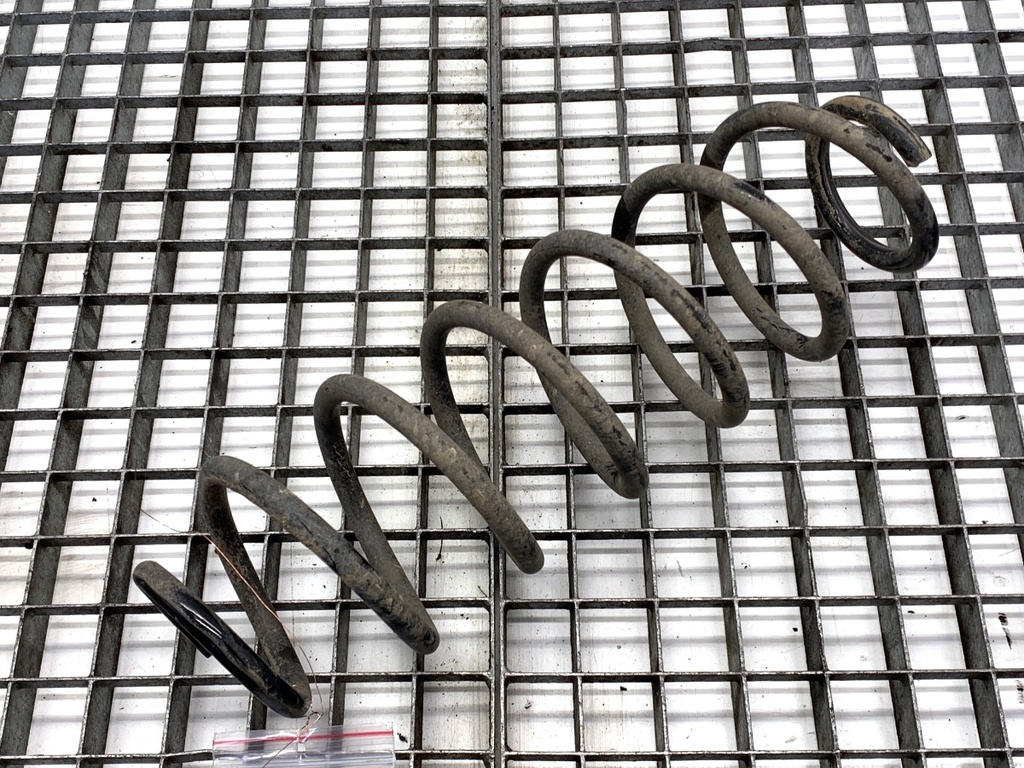[STARK-886654] Muelle de suspensión trasero TOYOTA YARIS CROSS (MXP_) 1.5 92kW 2020-2022