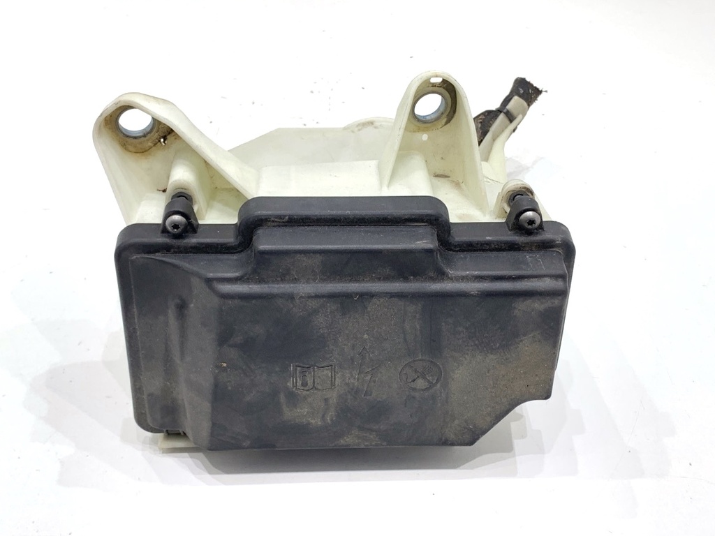 [STARK-893874] Caja de fusibles Mercedes-Benz Clase C (W205) 2013-2022