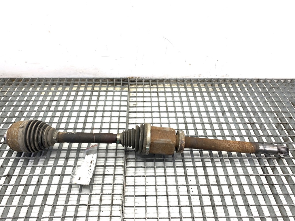 [STARK-880242] Semieje delantero derecho Mercedes-Benz eSprinter (B910) 2020-2022
