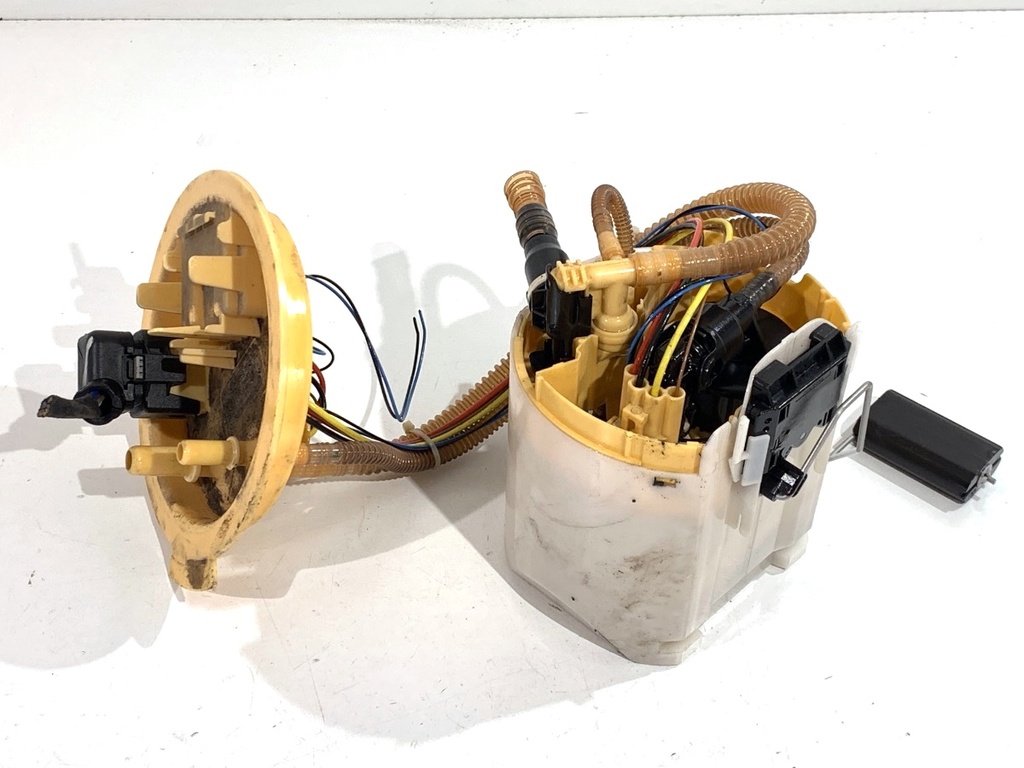 [STARK-889064] Bomba de combustible BMW X5 (G05, F95) 2018-2022 7467662