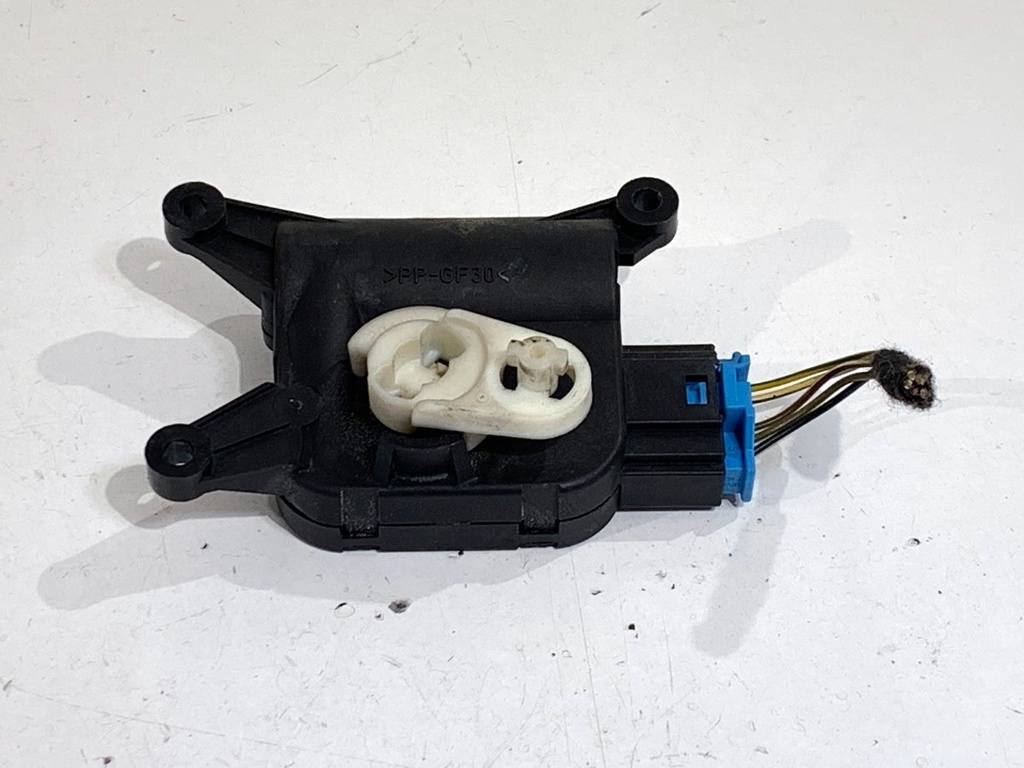 [STARK-898884] Resistencia de calefacción VW Passat B6 Variant (3C5) 1.9 TDI 2005-2011