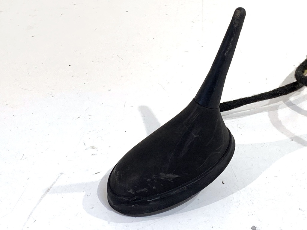 [STARK-899941] Antena CITROËN C5 III (RD_) 2.0 16V 103 kW 2008-2022