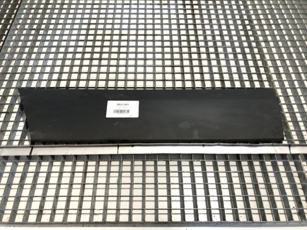 [STARK-901181] Revestimiento puerta delantera izquierda VW Crafter 30-35 Autobus (2E) 2.5 TDI 120 kW 2006-2016