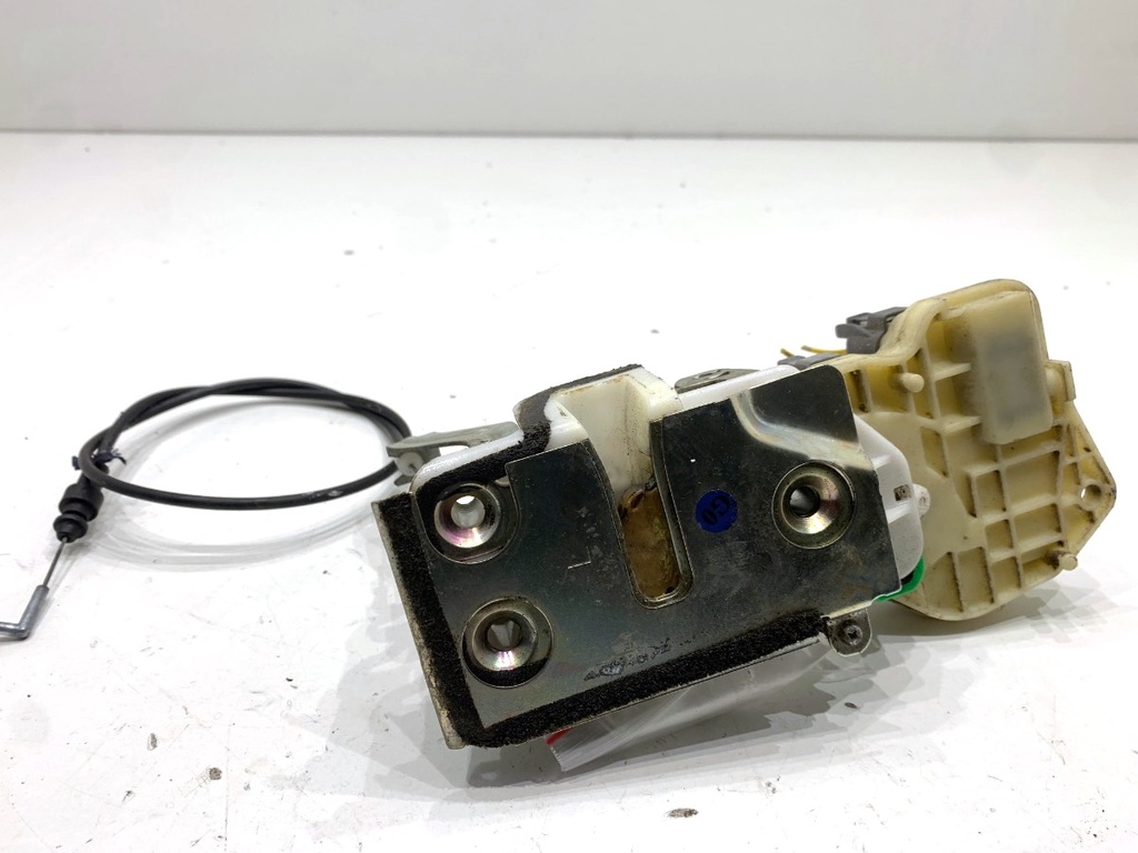 [STARK-903451] Cierre de puerta delantera izquierda Honda Civic VII Hatchback 2000-2006