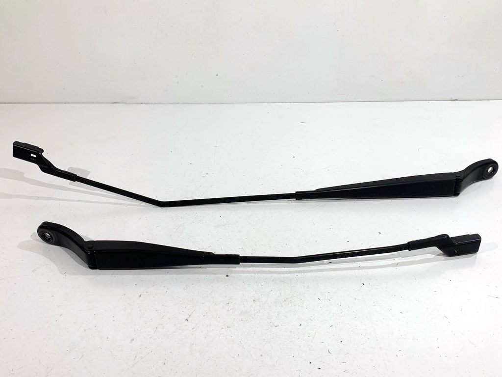 [STARK-904940] Brazo limpiaparabrisas completo delantero CITROËN C3 III (SX) 2016-2024