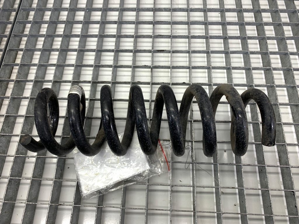 [STARK-906166] Muelle de suspensión trasero BMW Serie 3 Touring (G21, G81) 2019-2022
