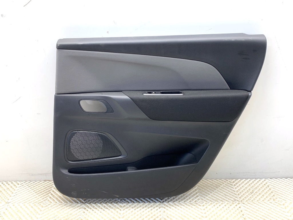 [STARK-907042] Panel de puerta trasera derecha CITROEN C4 PICASSO II 2013-2022