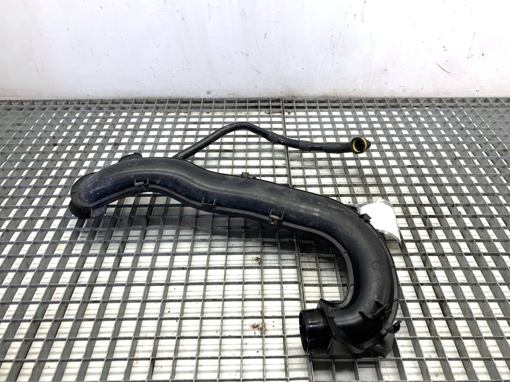 [STARK-910264] Filtro de aire FORD KUGA I 2.0 TDCi 4x4 120 kW 2010-2012