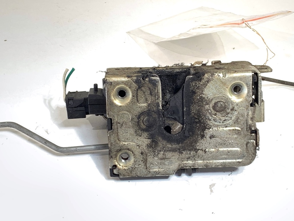 [STARK-911295] Cerradura de puerta delantera derecha OPEL MOVANO A Autobus (X70) 1998-2022