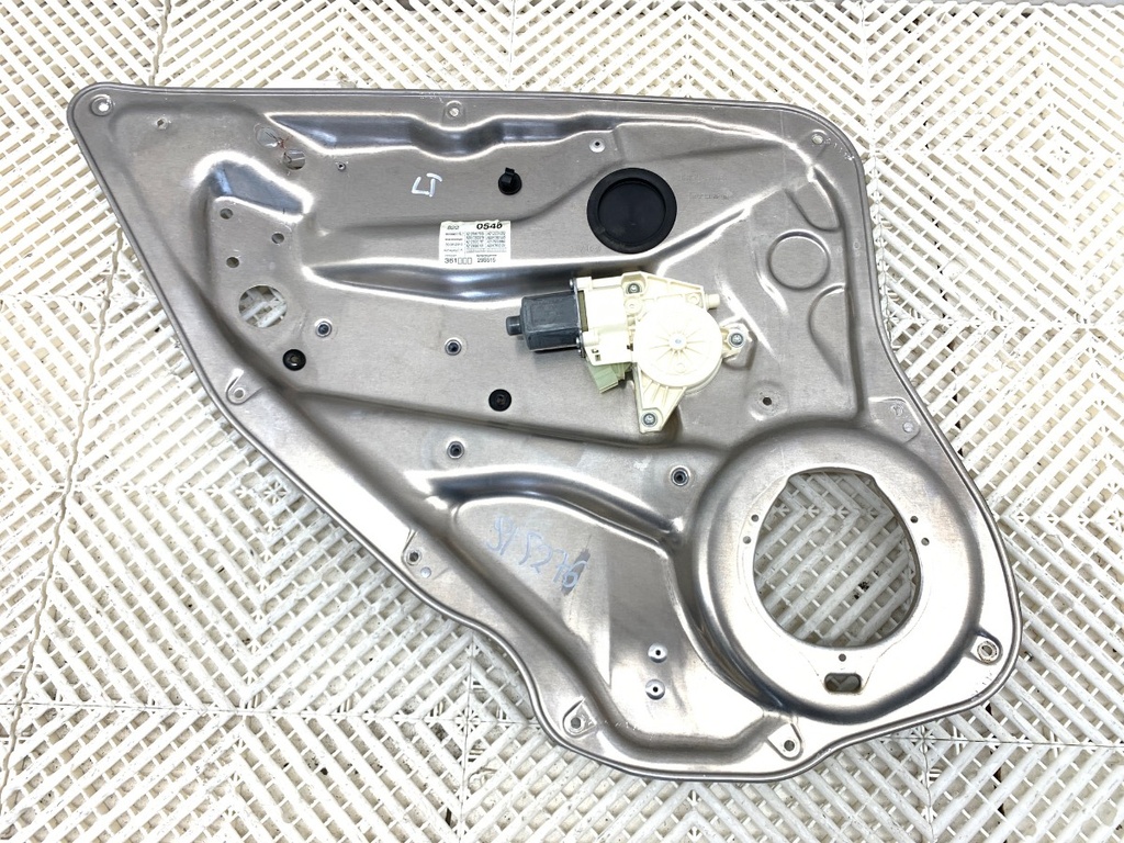 [STARK-915276] Elevador de ventana trasero izquierdo Mercedes-Benz Clase E (W212) 2009-2016