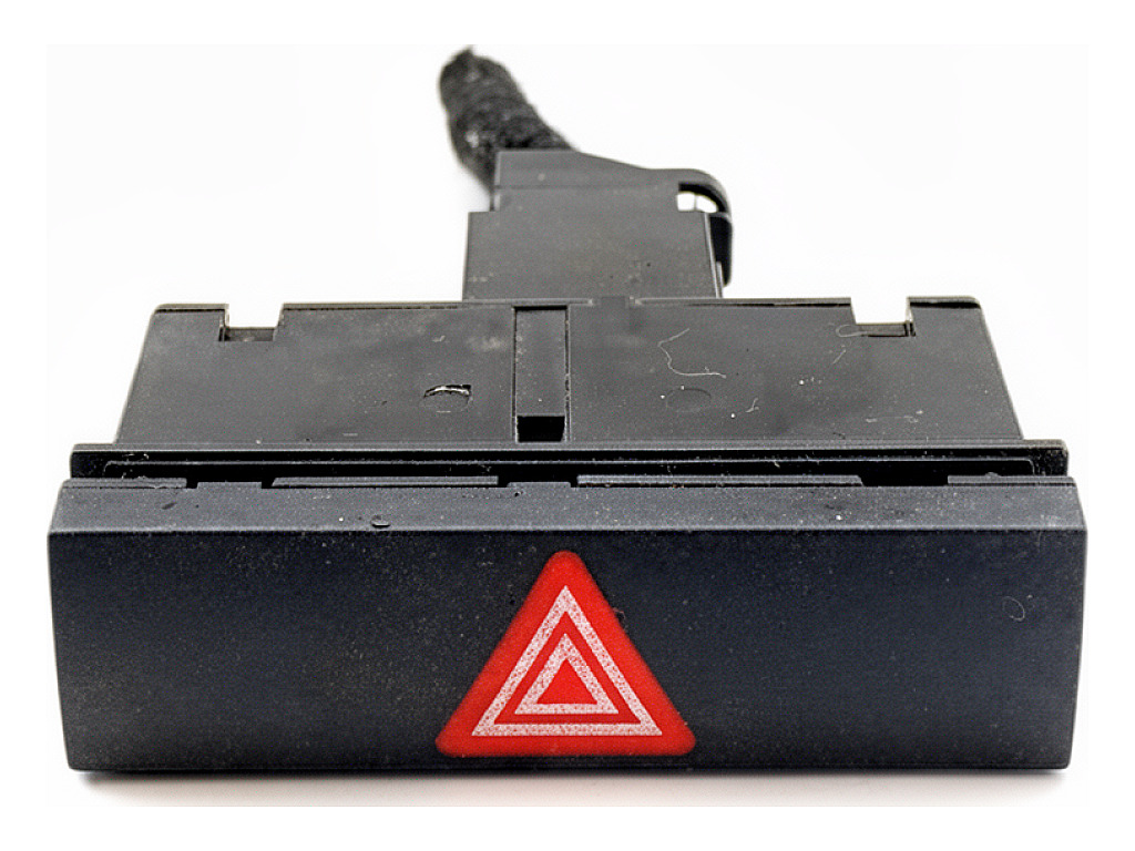 [STARK-916732] Interruptor de luces de emergencia Audi A6 C6 (4F2) 2004-2011