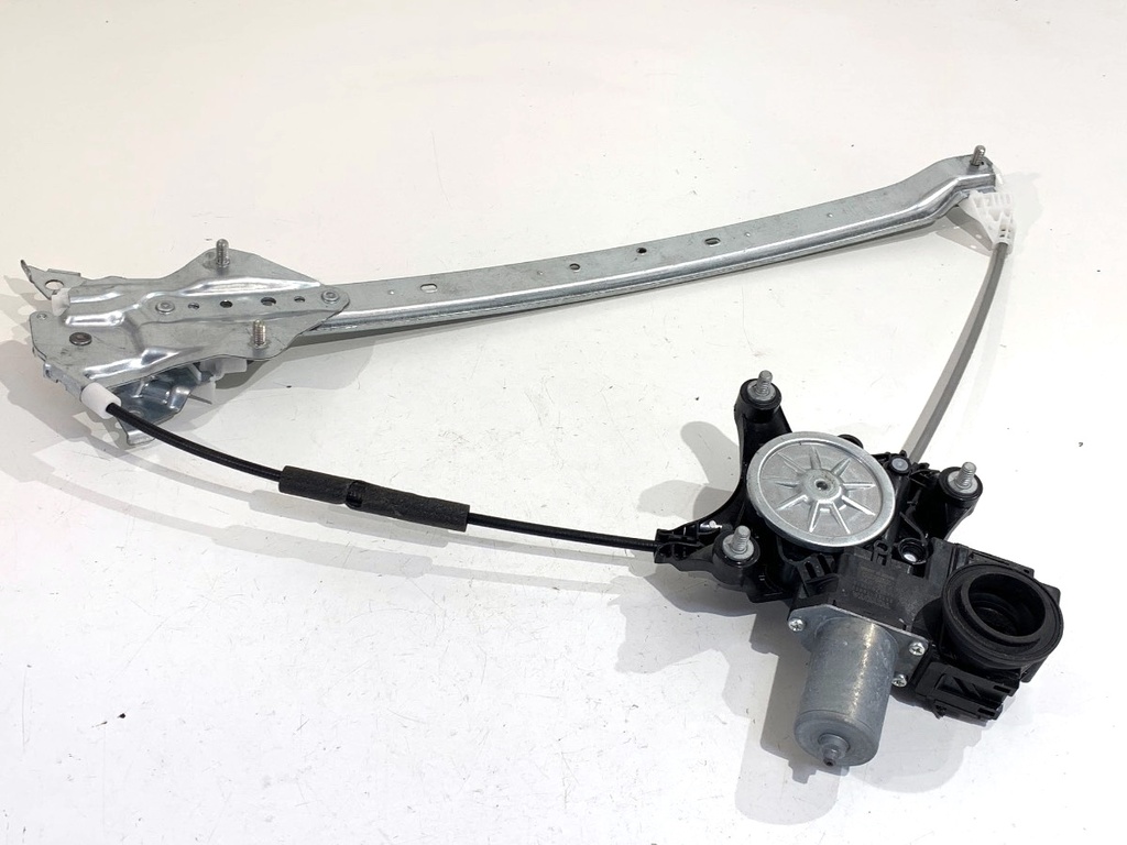 [STARK-917529] Elevador de ventanilla delantero derecho LEXUS NX II 2021-2022 85710-78030