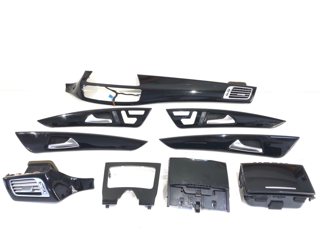 [STARK-747820] Tiras decorativas MERCEDES-BENZ CLS (C218) 2011-2017