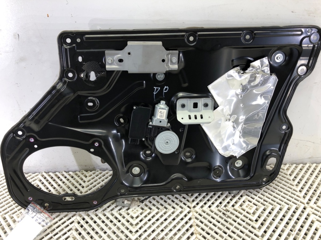 [STARK-688161] Elevador de ventanilla delantero derecho INFINITI Q70 (Y51) 2013-2022