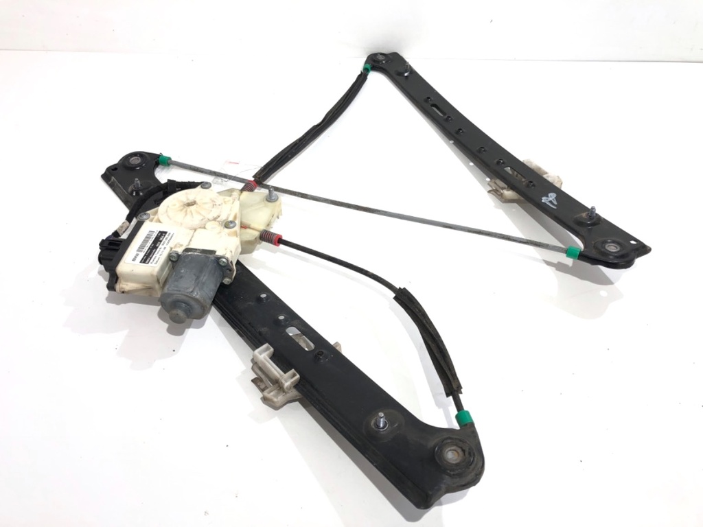 [STARK-772219] Elevador de ventana delantero derecho BMW X3 (E83) 2003-2011