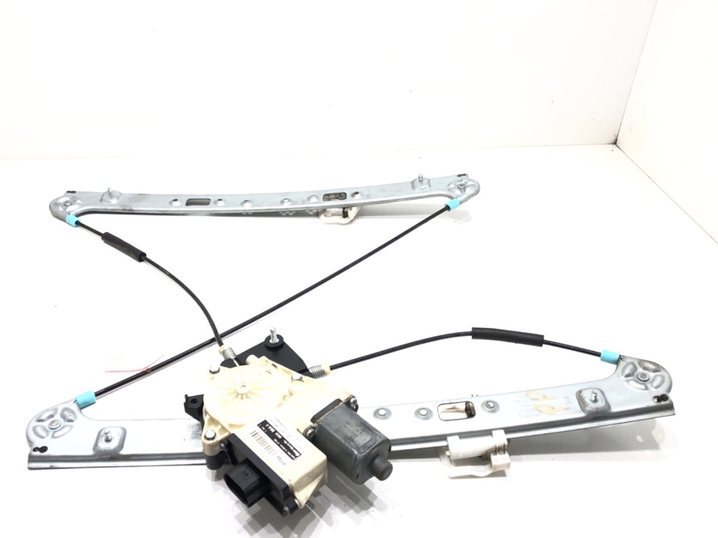 [STARK-802225] Elevador de ventana delantero derecho BMW X3 (E83) 2003-2011