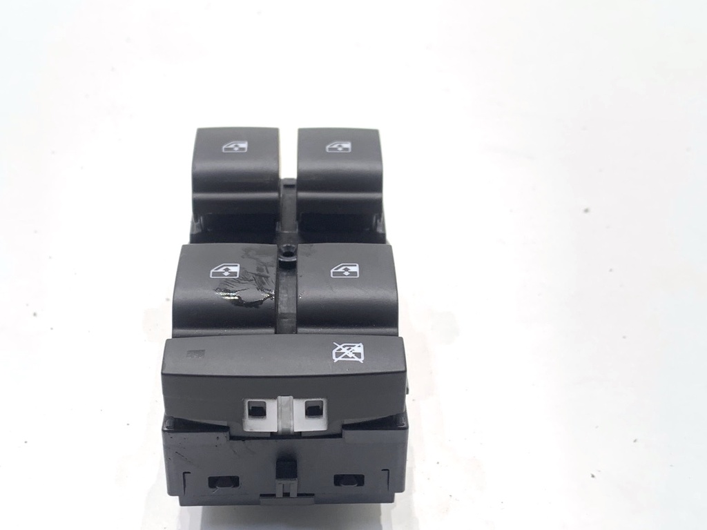 [STARK-908939] Interruptor de elevalunas OPEL ASTRA K (B16) 1.2 Turbo 96 kW 2019-2022