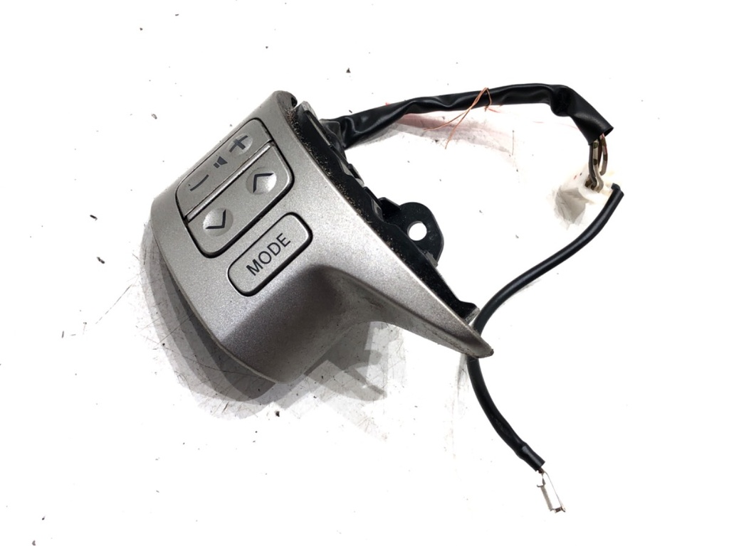 [STARK-624539] Interruptores de volante Toyota Auris (_E15_) 2006-2012