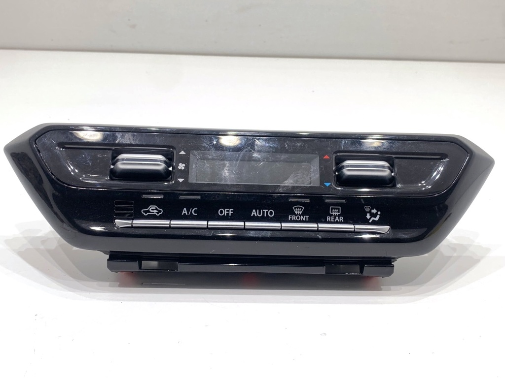 [STARK-872269] Panel de control de aire SUZUKI SWIFT VI (ZD_, ZC_) 1.2 VVT Hybrid 61 kW