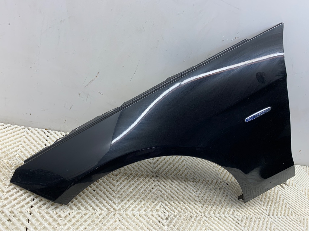 [STARK-888874] Aleta delantera izquierda Mercedes-Benz Clase E (W212) 2009-2016