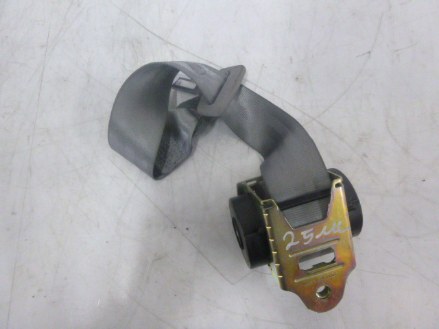 [MTD-141365] Cinturón de seguridad VW Phaeton 3D 3.2 V6 RHD AYT 3D0857807B