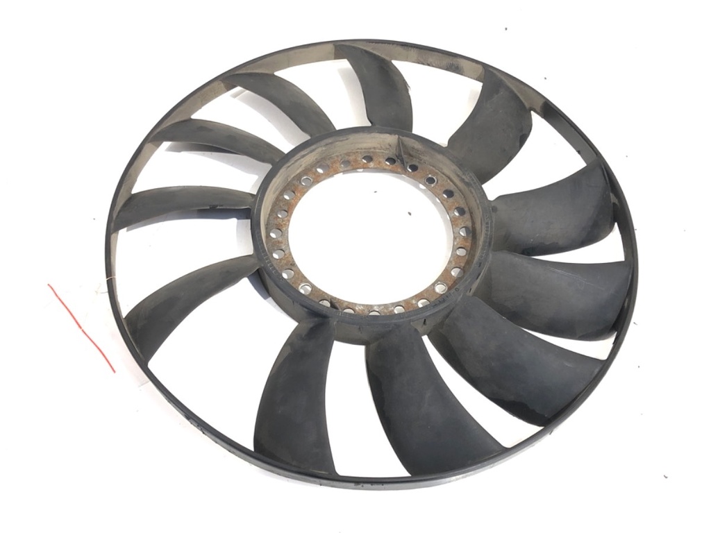 [STARK-748344] Ventilador del radiador VW Passat B5.5 (3B3) 1.9 TDI 96 kW 2000-2005