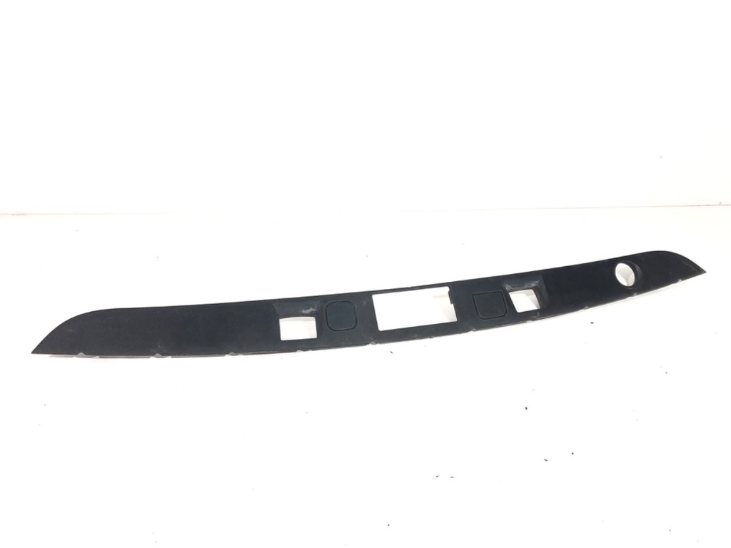 [STARK-750733] Moldura de portón trasero Mercedes-Benz Clase S (W221) 2005-2013