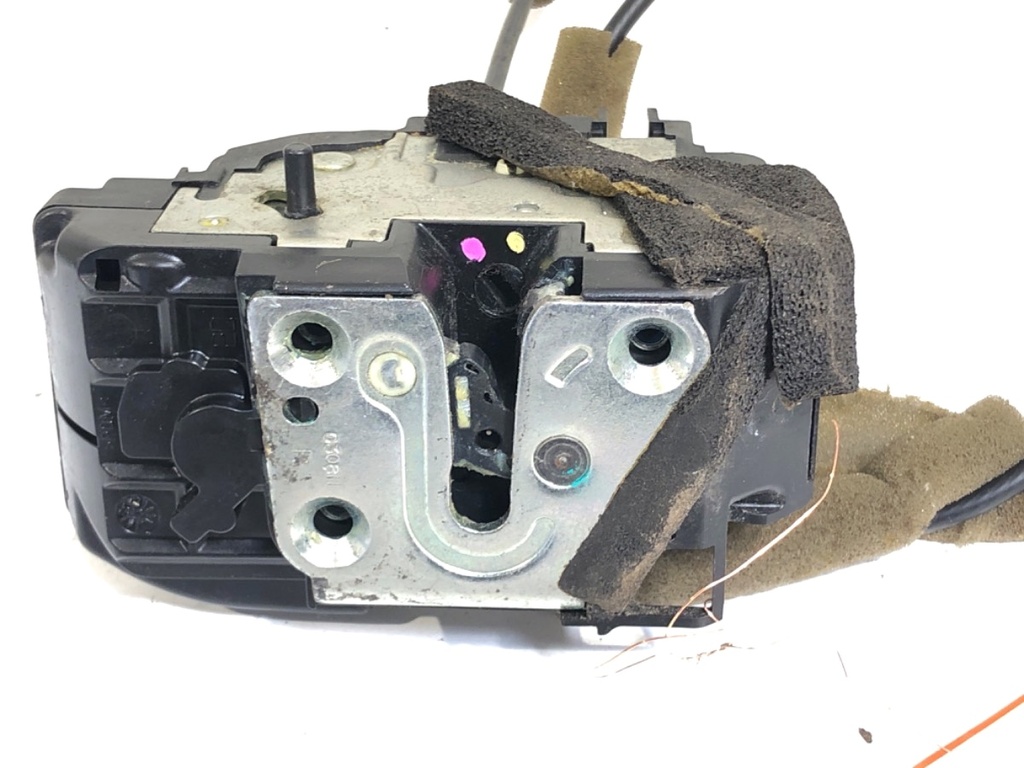 [STARK-751449] Cerradura de puerta trasera derecha para RENAULT KOLEOS I (HY_) 2.0 dCi 110 kW 2008-2022