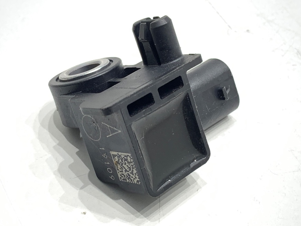 [STARK-753042] Sensor de impacto KIA Stinger (CK) 3.3 T-GDi 4WD 2017-2022