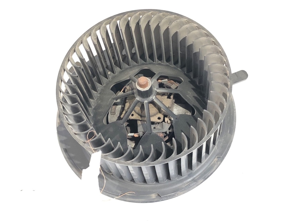 [STARK-756145] Ventilador de aire de admisión VW Golf V (1K1) 2003-2010 1.4 16V 59 kW 80 CV