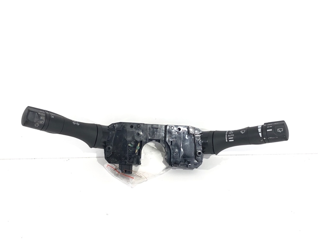 [STARK-756827] Combinado de luces NISSAN MICRA IV (K13K) 1.2 59 kW 2010-2015