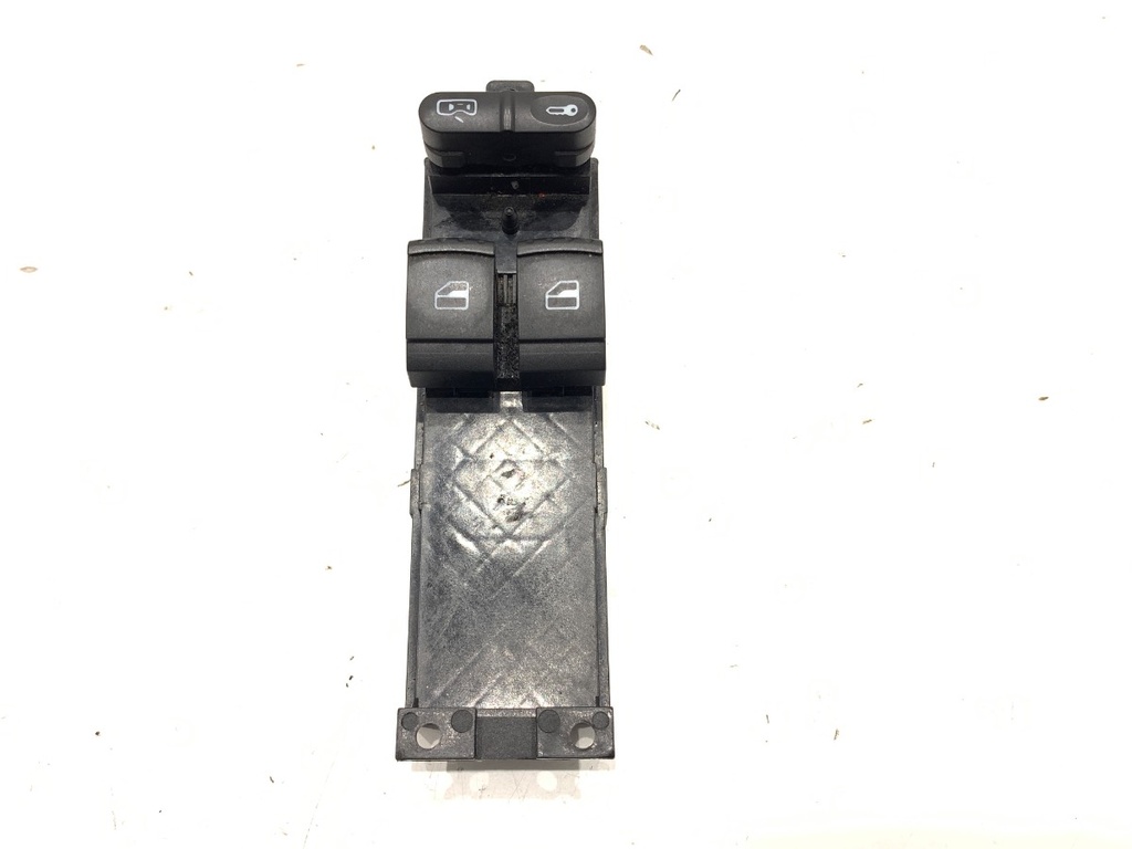 [STARK-762422] Interruptor de elevalunas VW Golf IV (1J1) 1.9 TDI 115 CV 1998-2001