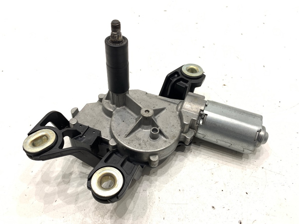 [STARK-763337] Motor de limpiaparabrisas trasero VW Golf VI (5K1) 1.4 59 kW (80 CV) gasolina 2008-2012