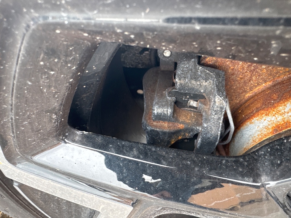 [EPE-102736] Pinza de freno trasera izquierda VW Golf