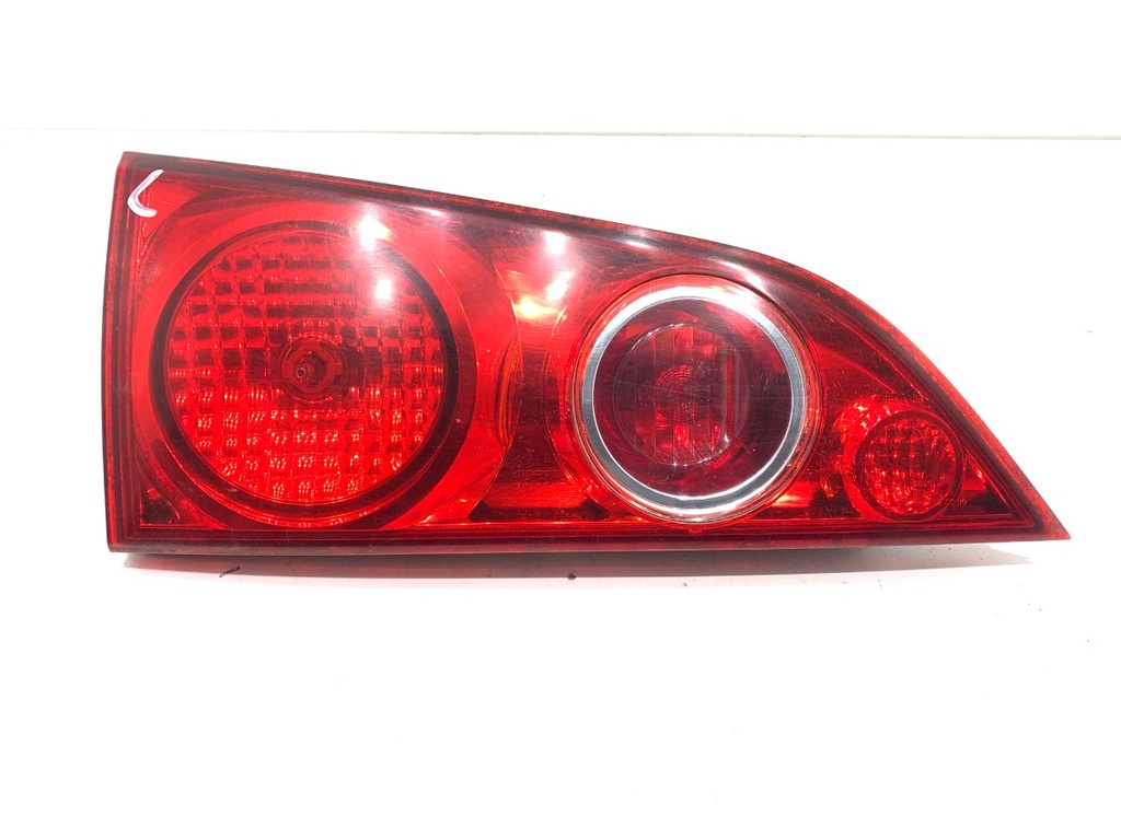 [STARK-770092] Piloto trasero izquierdo HONDA ACCORD VII Tourer (CM, CN) 2003-2008