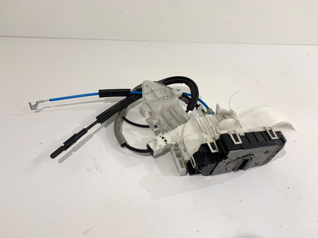 [STARK-772491] Cerradura de puerta trasera izquierda Mercedes-Benz Clase E (W212) 2009-2016