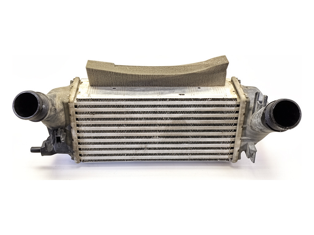 [STARK-926018] Intercooler Ford Transit Courier B460 1.0 EcoBoost 74 kW 2014-2022