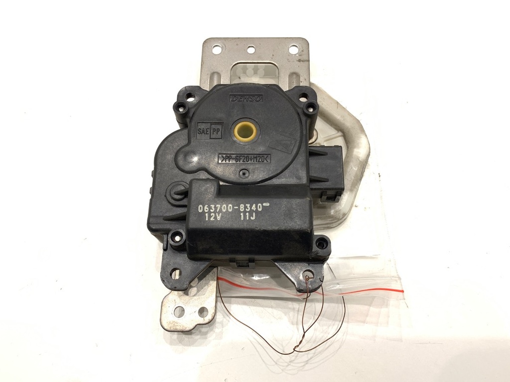 [STARK-775004] Resistencia de calefacción Honda CR-V III (RE_) 2.2 i-CTDi 4WD 103 kW 2007-2022