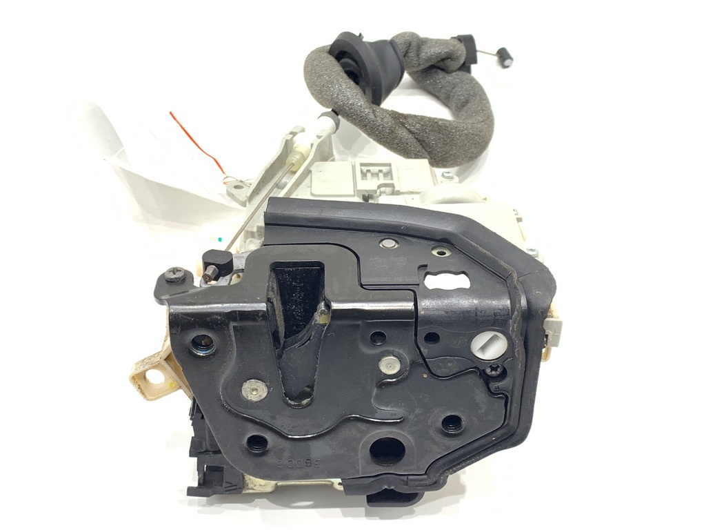 [STARK-779982] Cerradura de puerta delantera derecha Audi A6 C7 (4G2, 4GC) 2010-2018