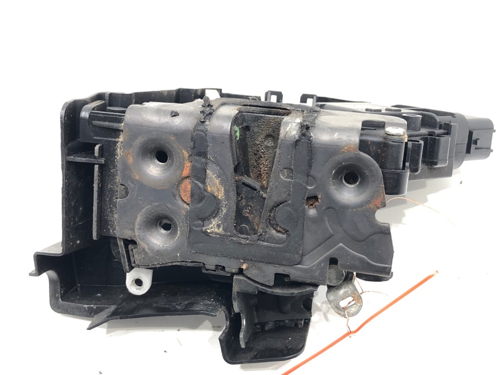 [STARK-780163] Cerradura de puerta delantera izquierda Ford Focus II Turnier 1.8 TDCi 85 kW 2004-2012