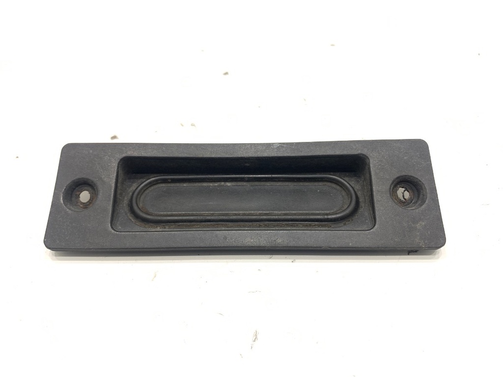 [STARK-780989] Manilla de portón trasero VOLVO V50 (545) 2003-2012